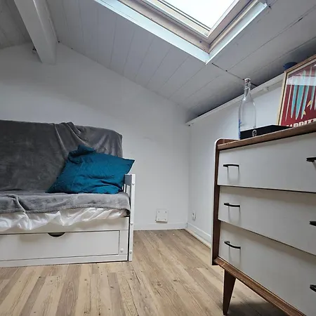 Проживание в семье 3 Maison Proche